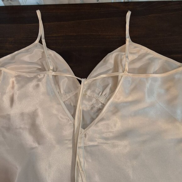 Vntg California Dynasty Ivory Satin Nightgown Lace and Rhinestone Details Sz L - Picture 4 of 6